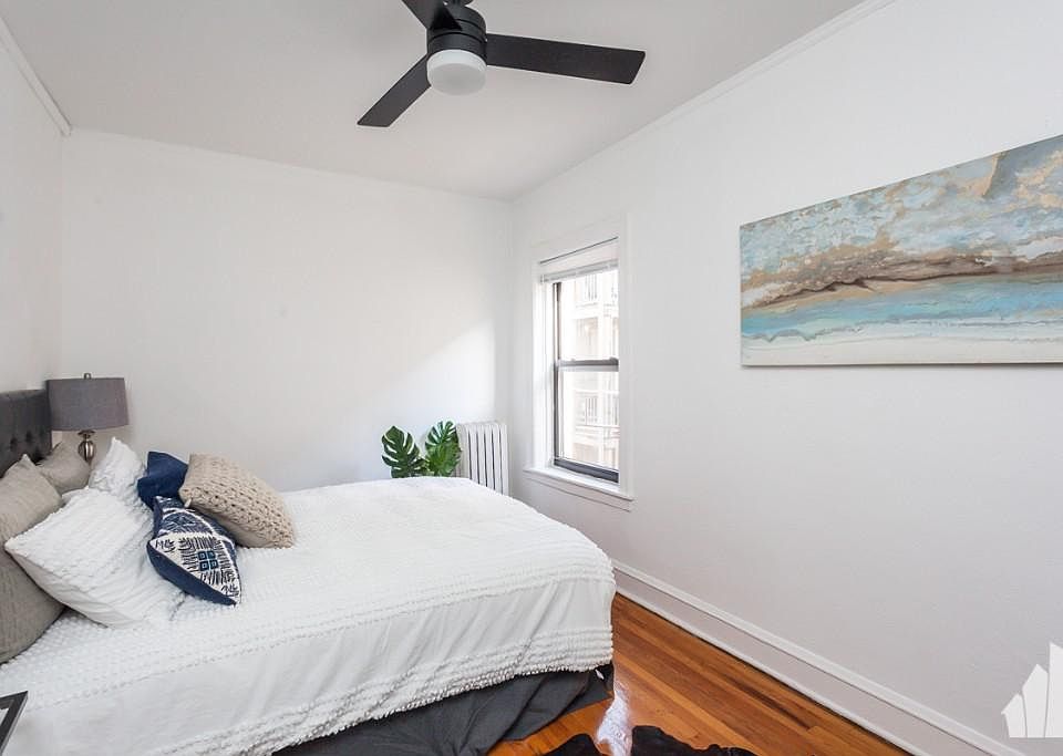 1st image of 692 W Cornelia Ave #39-2S