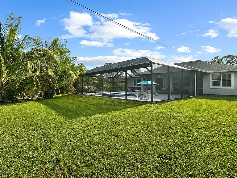 3214 SW Constellation Rd — Photo 48