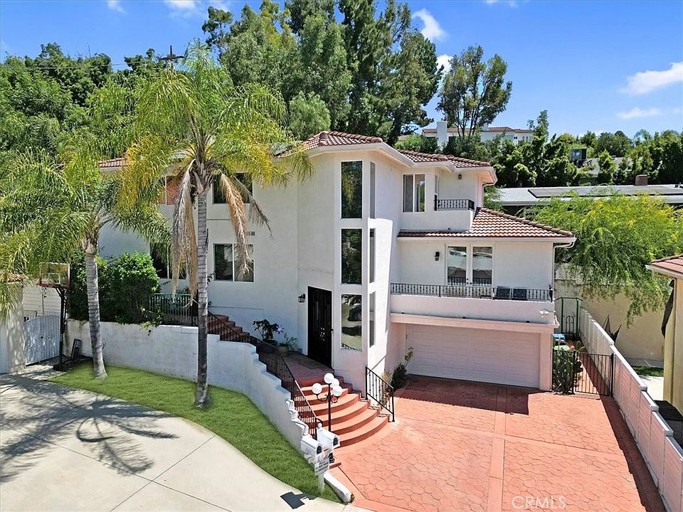 1st image of 21818 Ladera Ln