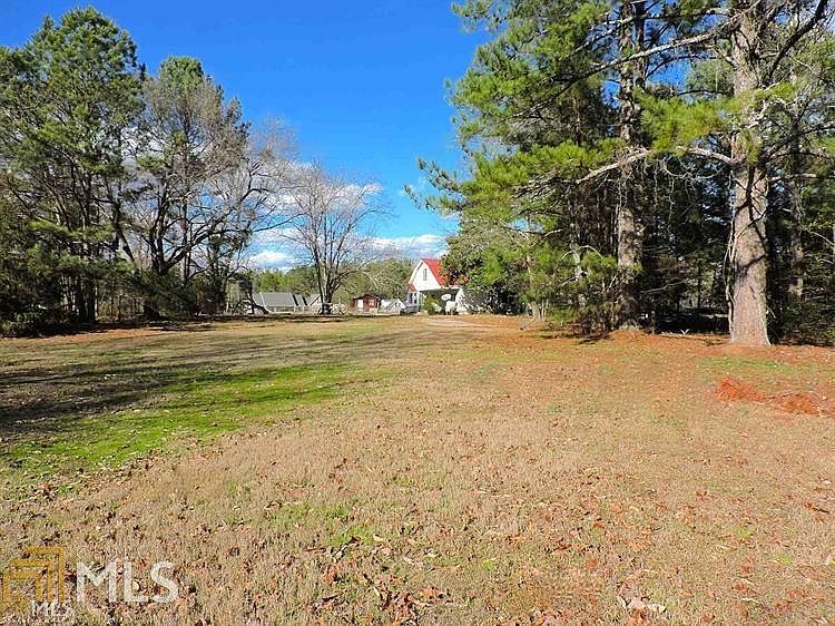 1st image of 597 Sanders Davis Rd