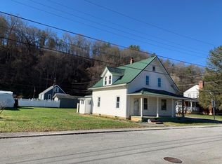 185 Central Ave, White Sulphur Springs, WV 24986