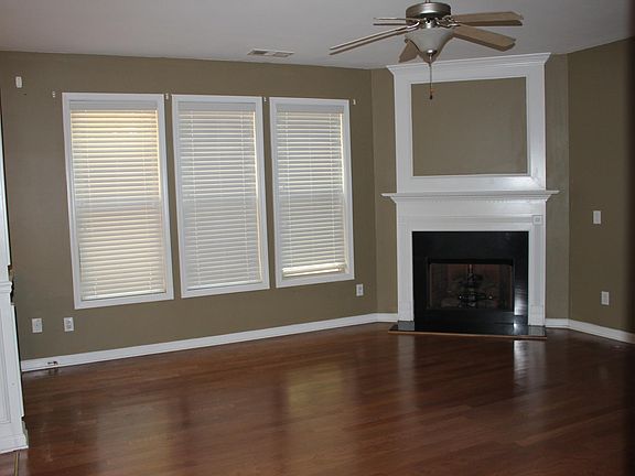 5th image of 1651 Stoney Chase Dr