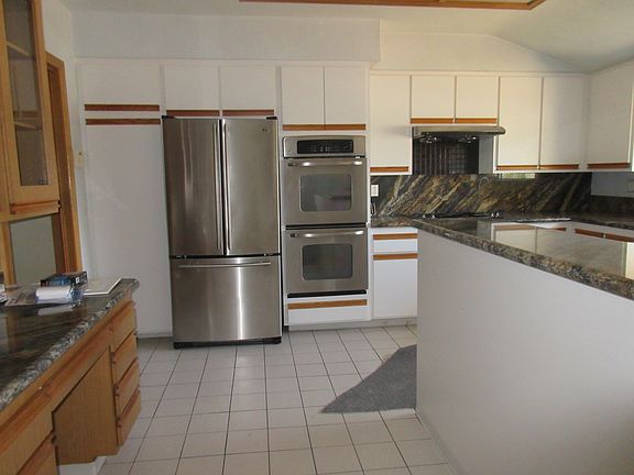 4th image of 804 Alta Vista Ave