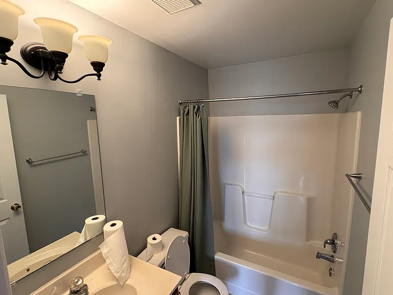 384 Oneida Dr — Photo 21
