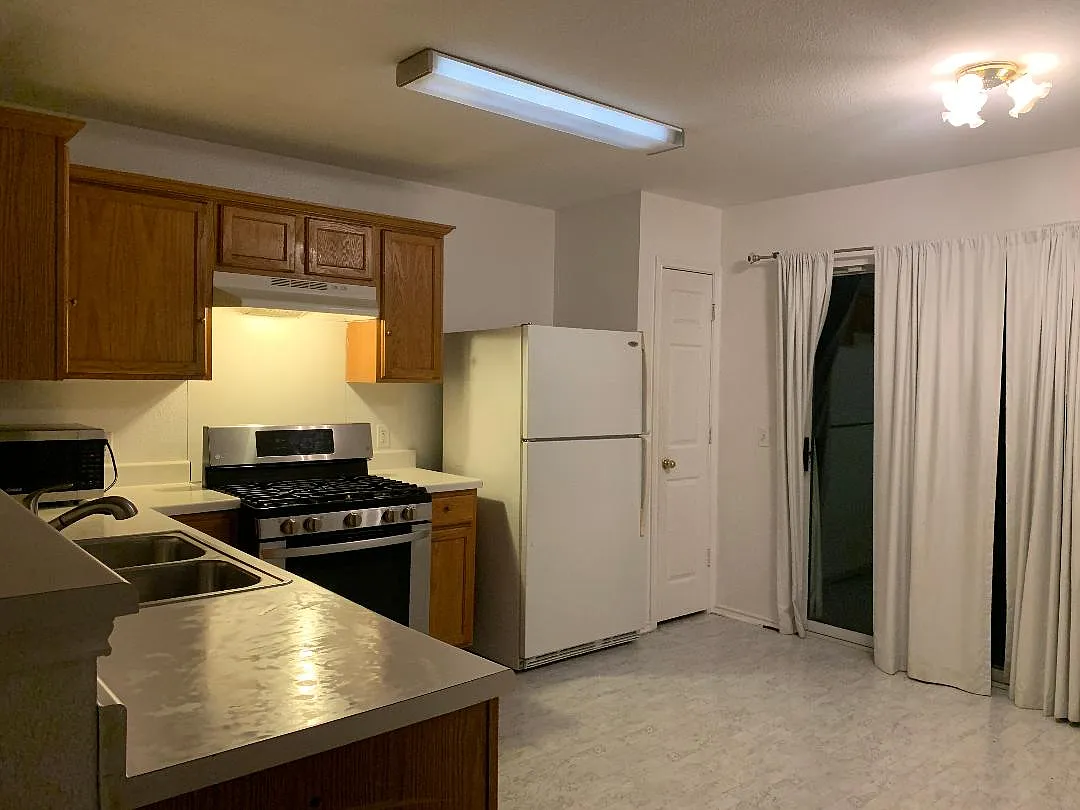 Building Photo - 8212 Flaxen Dr