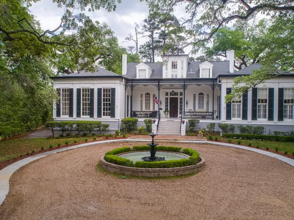 307 Oak St, Natchez, MS 39120