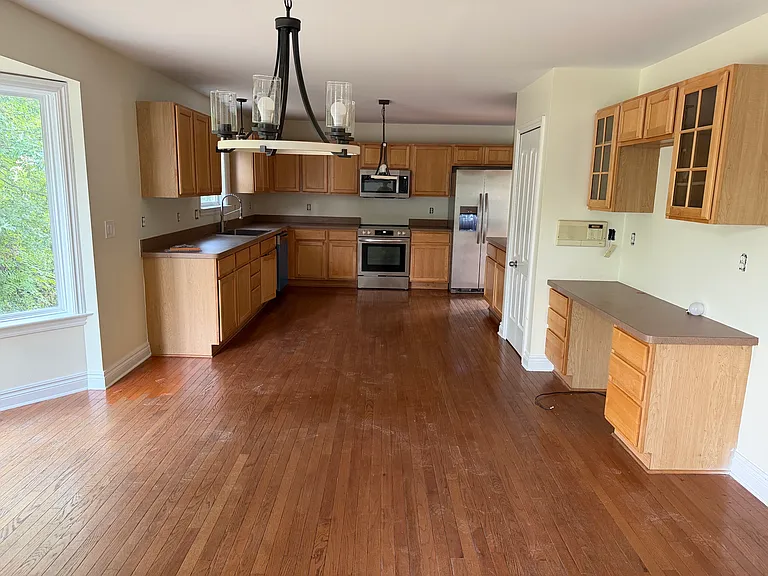 7137 Cambridge Dr — Photo 5