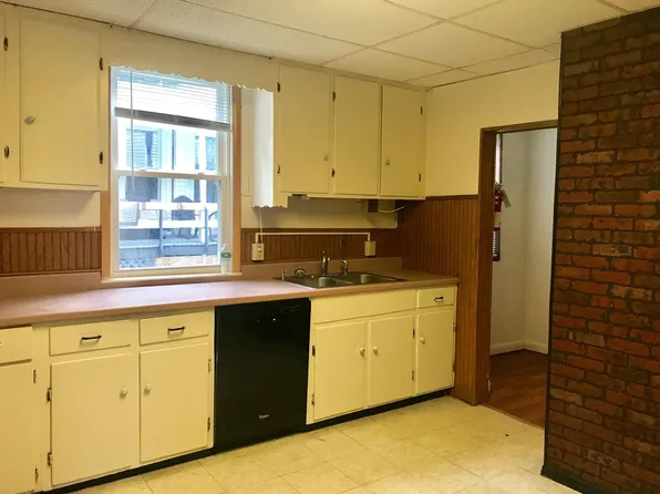 61 S Union St #611, Burlington, VT 05401