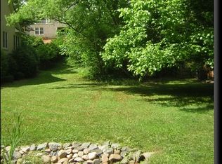 2909 Hanson Dr, Charlotte, NC 28207