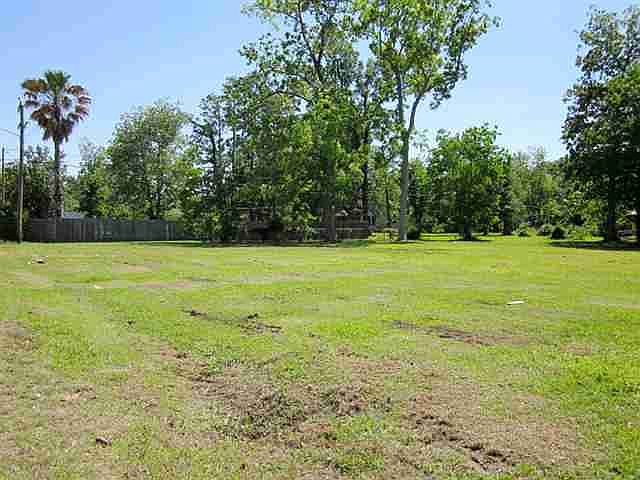 2nd image of 2355 E Lucas Dr