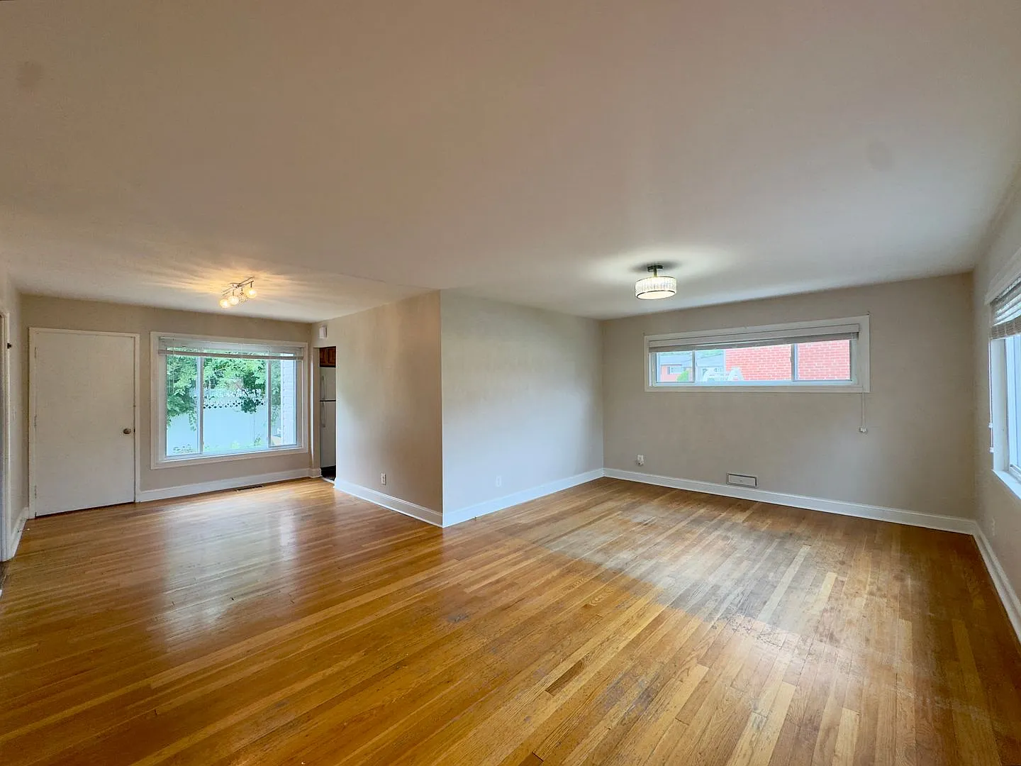 Charming 3BD/2BA Home in Kings Ridge, MD! — Photo 3