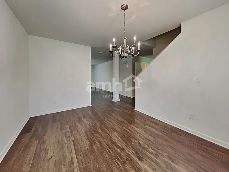 145 Mount Olivet Dr — Photo 7