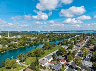 4166 Chippawa Pkwy, Niagara Falls, ON L2G6E5