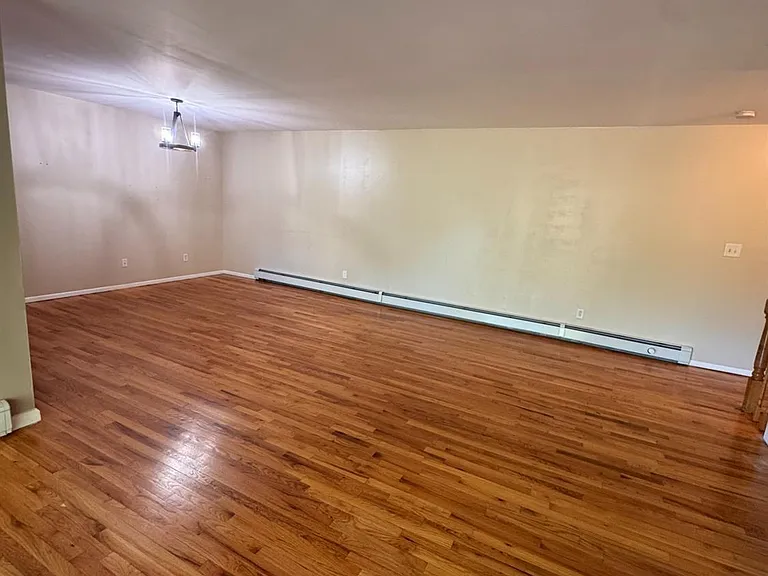50 Deanna Dr #130 — Photo 9