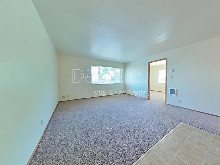 111 NW 11th St #103 — Photo 2