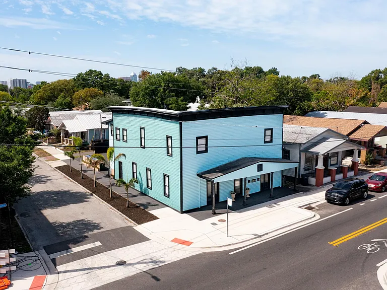 1221 E Columbus Dr #A — Photo 14