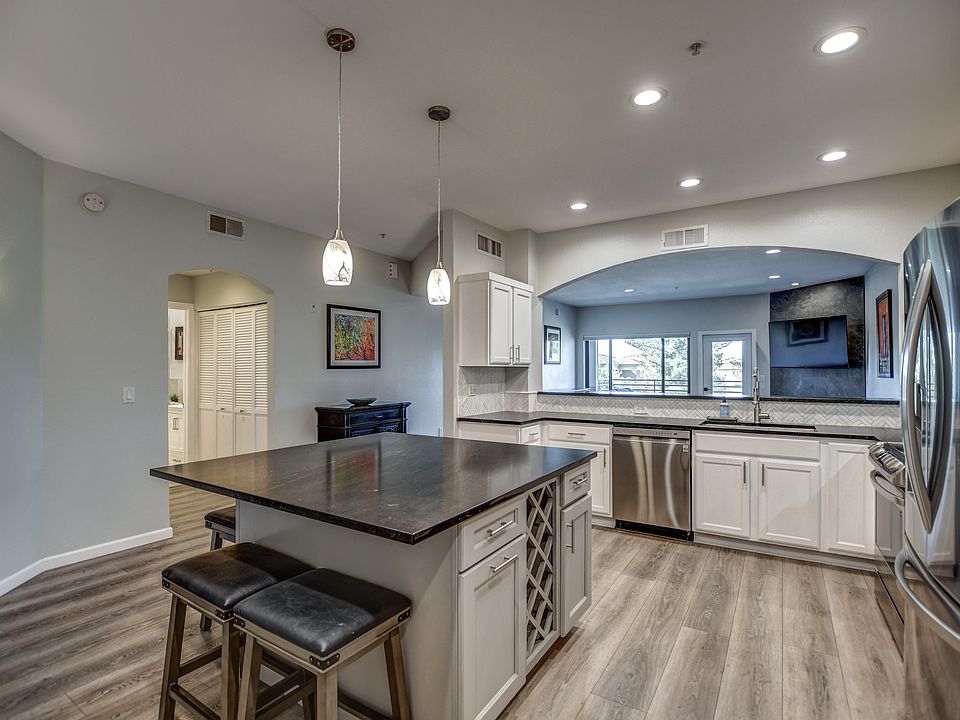 1st image of 4525 N 22nd St Unit 303