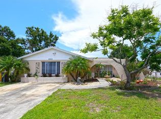 8505 Woodhurst Dr, Tampa, FL 33615