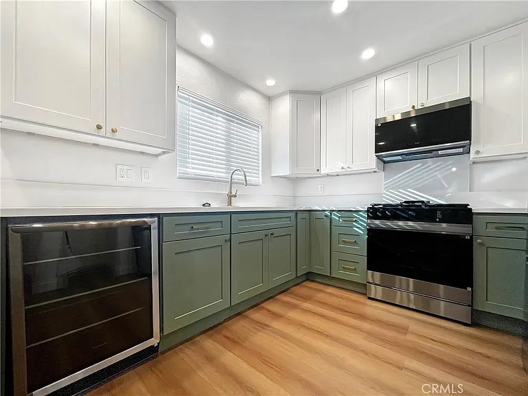 1335 W 139th St #101 — Photo 5