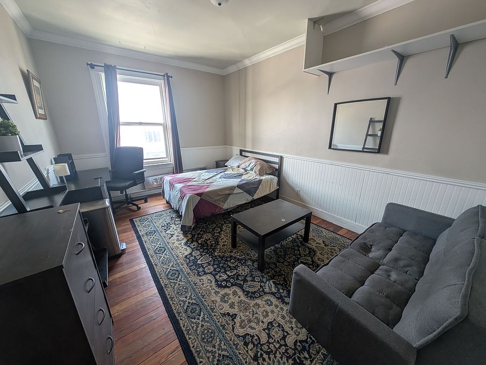 1st image of 3491 20th St #11