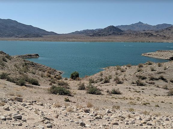 4th image of 28064 N Sand Bar Ln