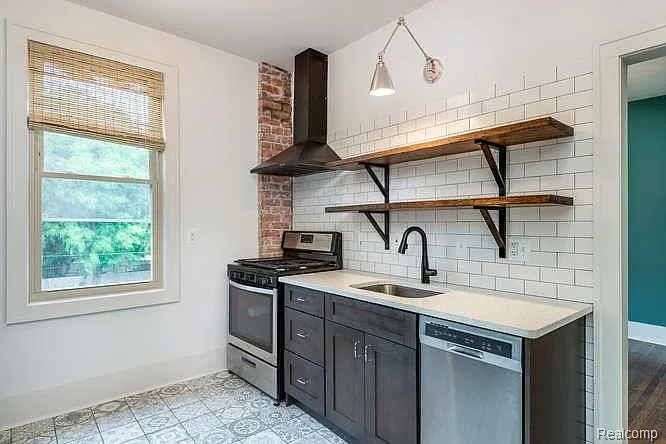 7918 E Lafayette St #4 — Photo 8