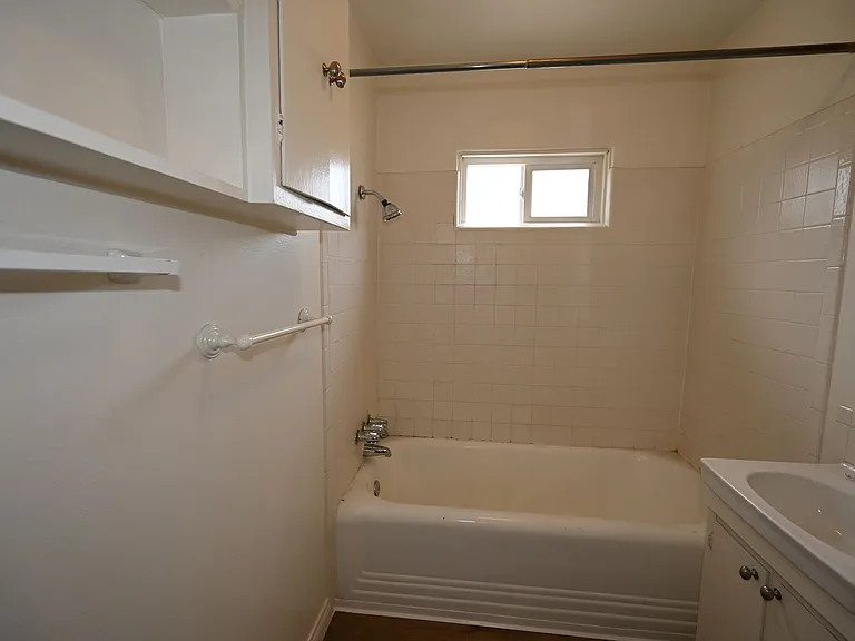1609 Diamond St #11 — Photo 24