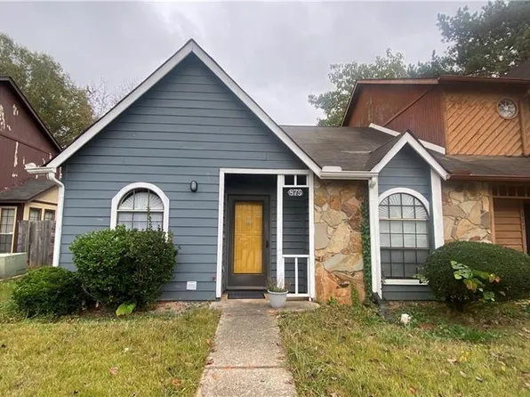 875 Heritage Oaks Dr, Stone Mountain, GA 30088