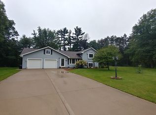 4010 Cape Vista Dr, Wisconsin Rapids, WI 54494
