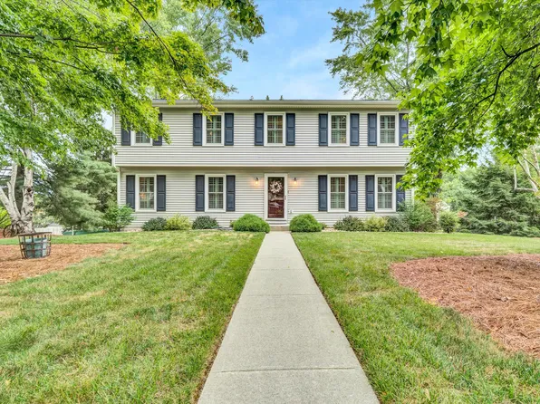 1912 Millstream Dr, Salem, VA 24153