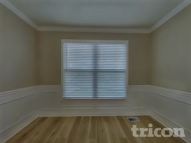 2340 SW Hawk View Rd — Photo 4
