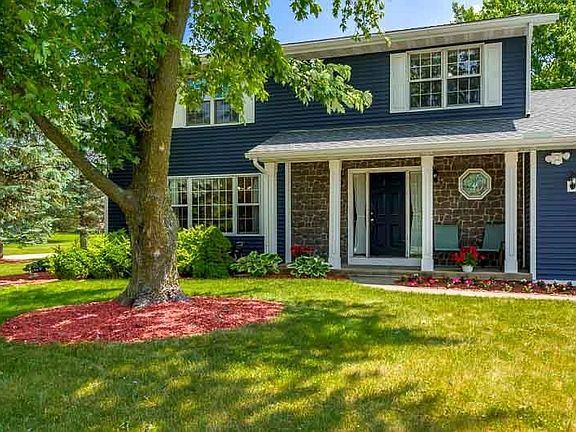3rd image of 5912 Moosehorn Ln