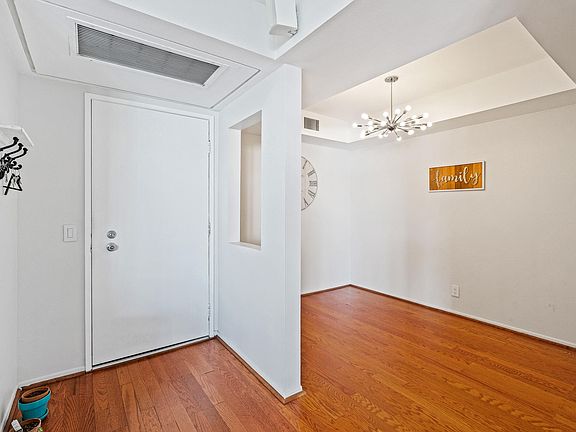 3rd image of 1550 S Camino Real APT 324