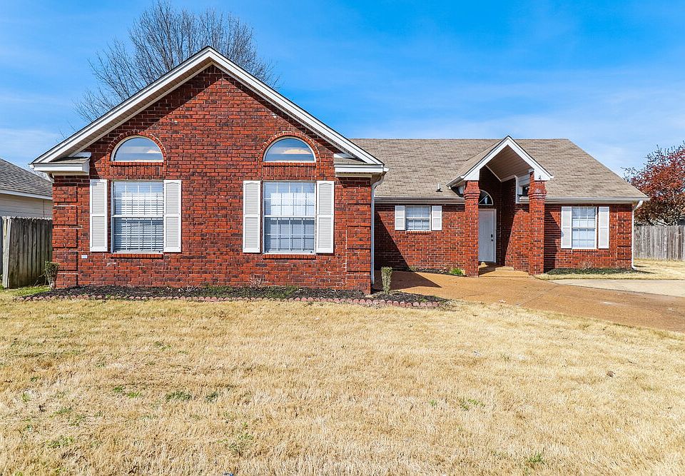 1st image of 7010 Juanita Cir S