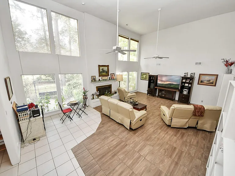 17 Winged Foot Dr — Photo 10