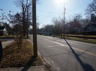 1003 S Benbow Rd, Greensboro, NC 27406