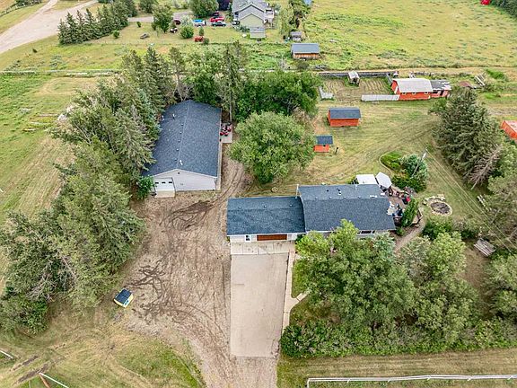 2nd image of 235084 W Range Road 275a