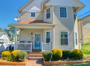 330 Wayne St, Archbald, PA 18403