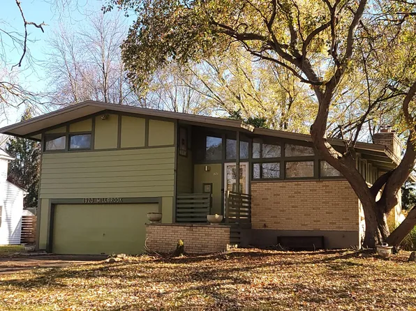 1920 Millbrook St SE, Grand Rapids, MI 49508