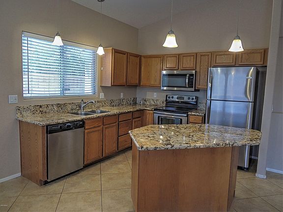 5th image of 4711 E Desert Wind Dr