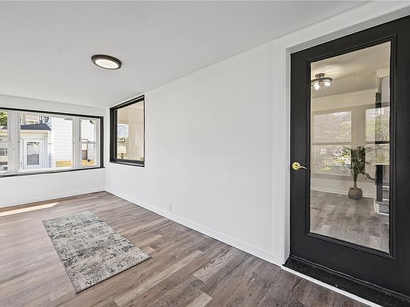 5th image of 235 Avis St