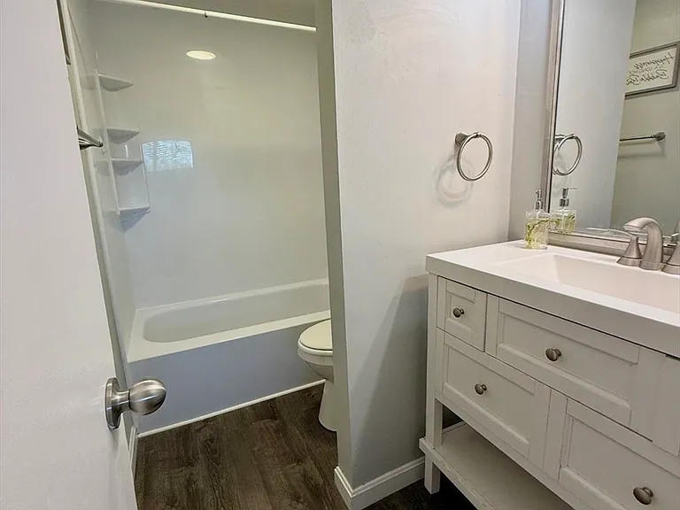 26 Beacon St #64F — Photo 16