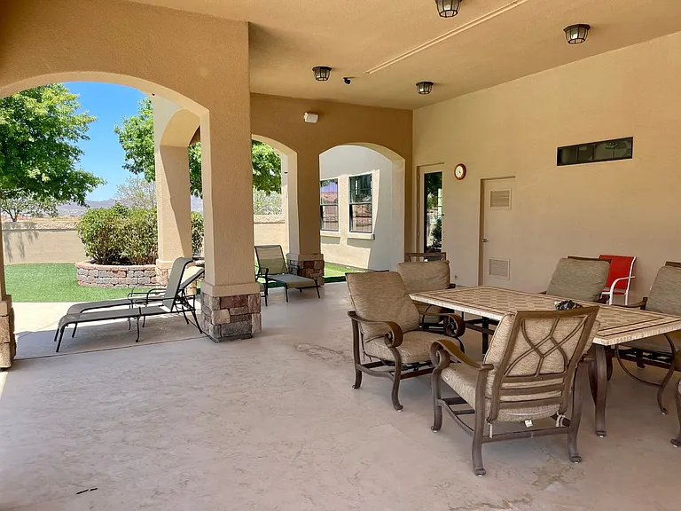 3686 Richie Dr — Photo 41