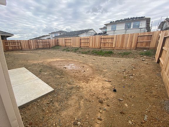 4th image of 6914 Saratoga Estates Dr