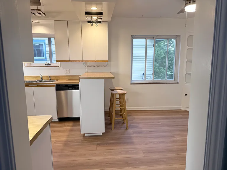 Kitchen/Breakfast/dining