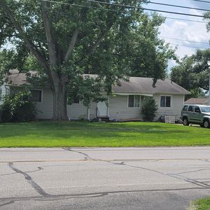1402 Evans Ave, Valparaiso, IN, 46383