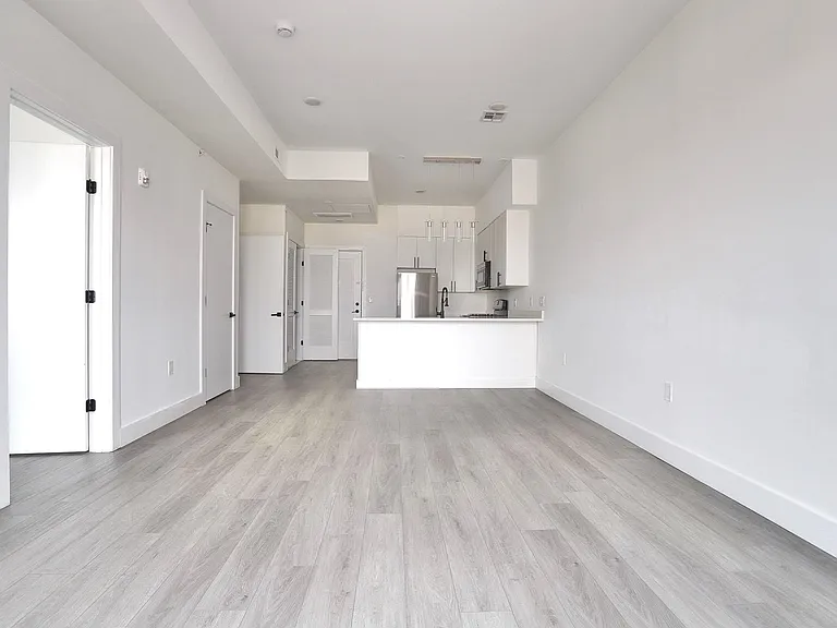 425 Avenue C #504 — Photo 10