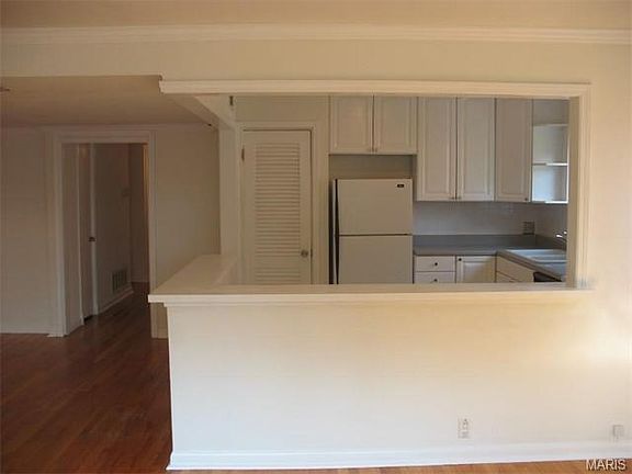 4th image of 810 Francis Pl APT 1S