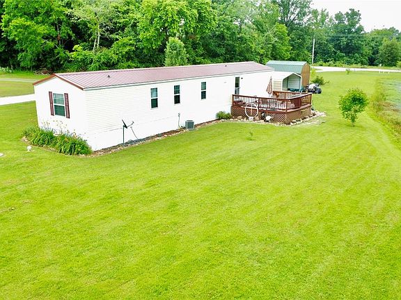 2nd image of 30 Meadow Lake Dr