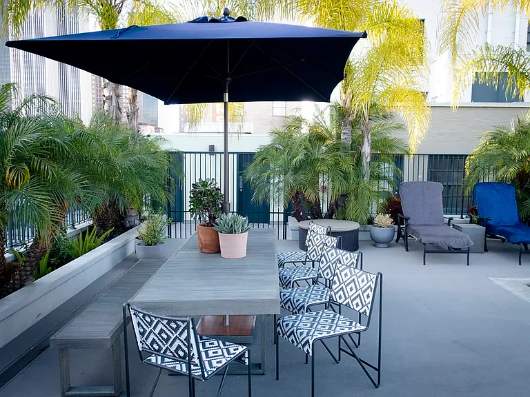 The Metropolitan Lofts — Photo 17